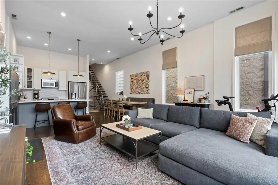 1025 N Hermitage Avenue #3, Chicago, IL 60622 - Image #3