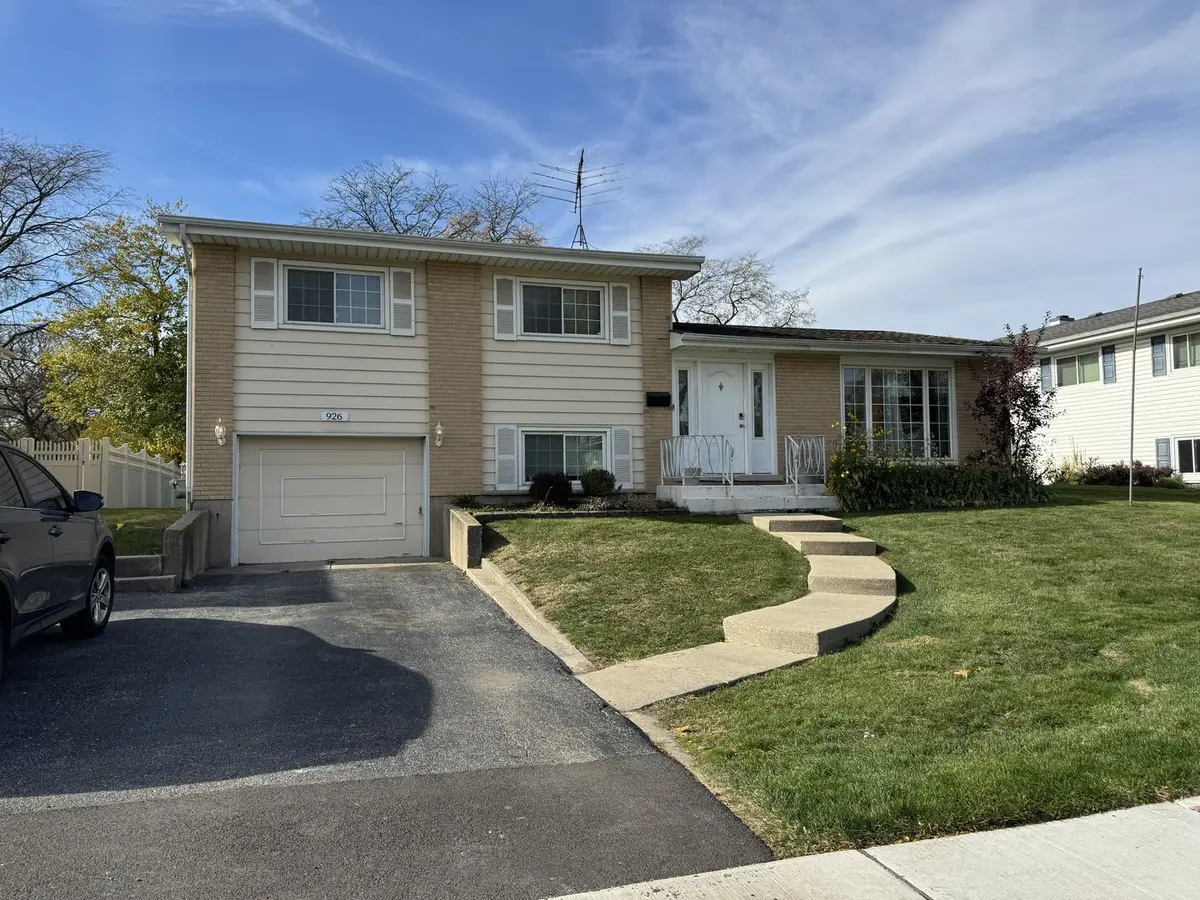 926 Cherry Lane, Lombard, IL 60148 - #1