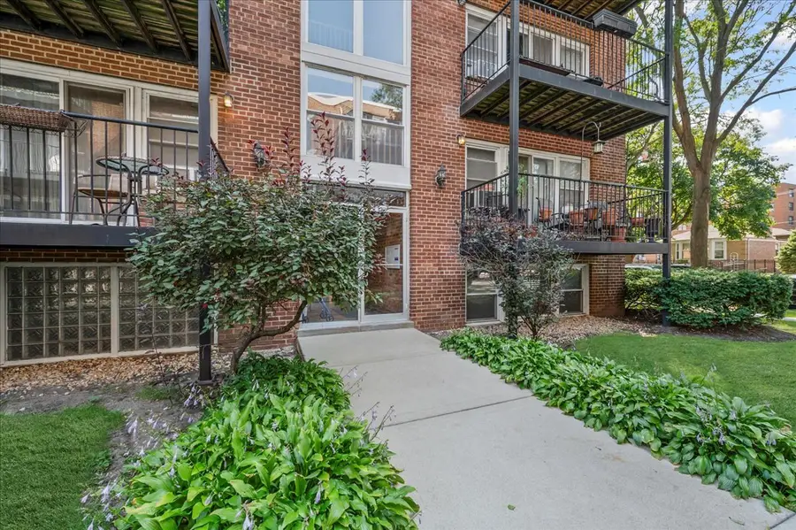 2620 W Catalpa Avenue #1A, Chicago, IL 60625 - Image #2