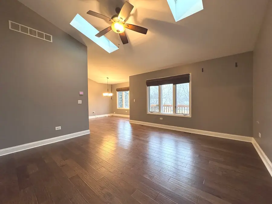 801 N 1st Street, Elburn, IL 60119 - Image #3