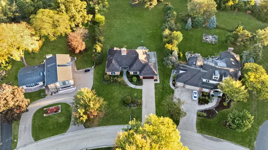 31 Croydon Lane, Oak Brook, IL 60523 - Image #3