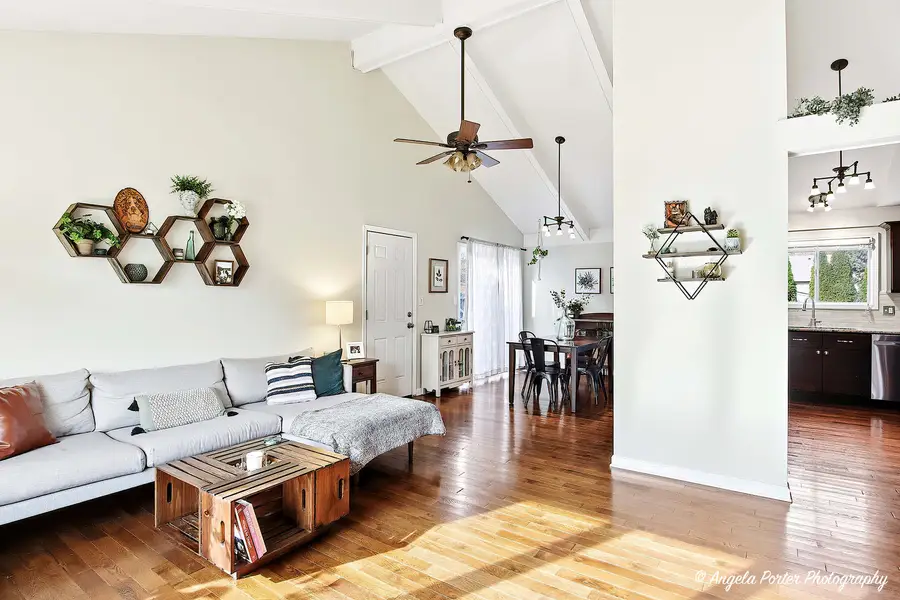 5106 W Greenbrier Drive, McHenry, IL 60050 - Image #3