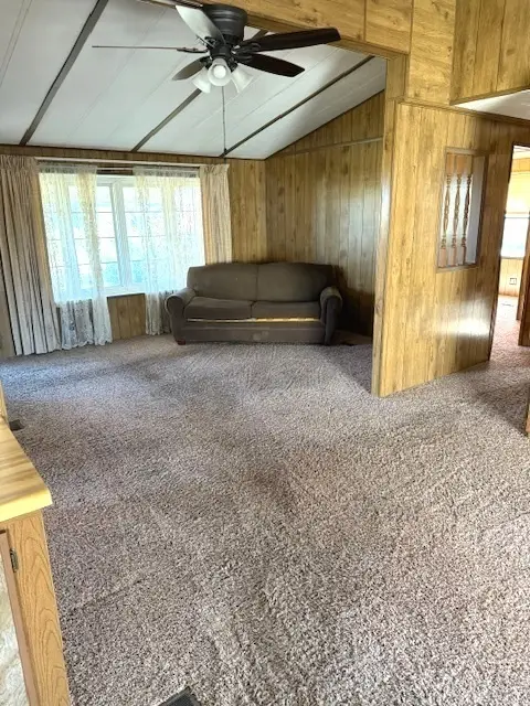 136 N Washington Street, Sheffield, IL 61361 - Image #3