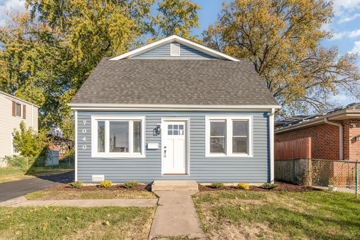7040 W 114th Street, Worth, IL 60482 - #1