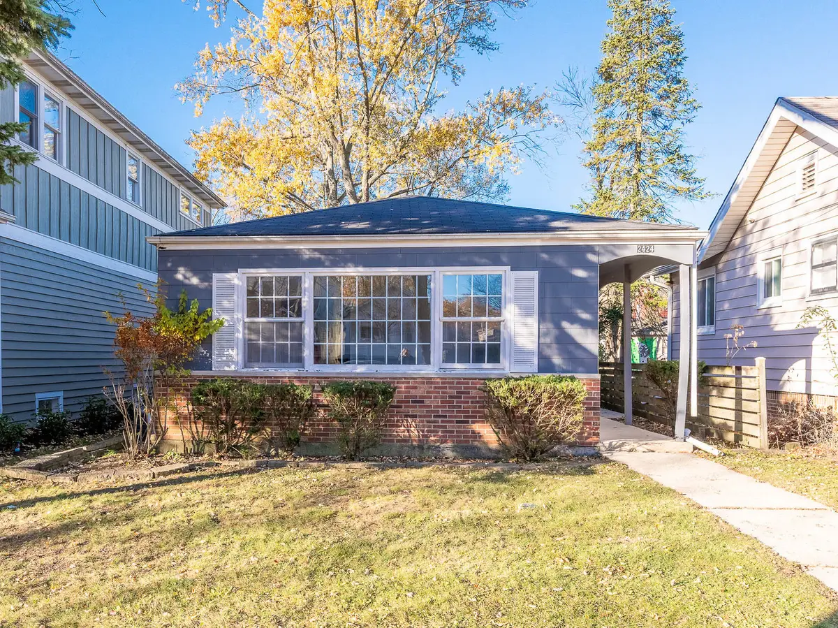 2424 Cowper Avenue, Evanston, IL 60201 - Image #1