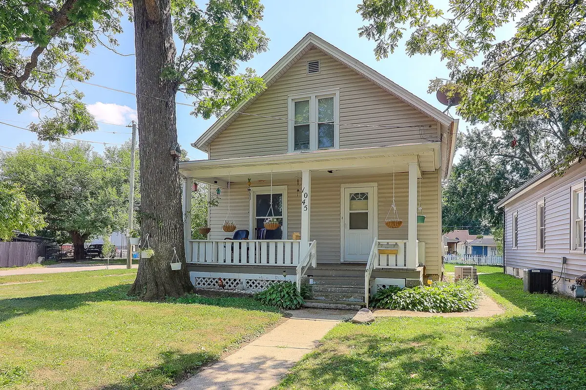 1045 Grand Boulevard, Aurora, IL 60505 - Image #1