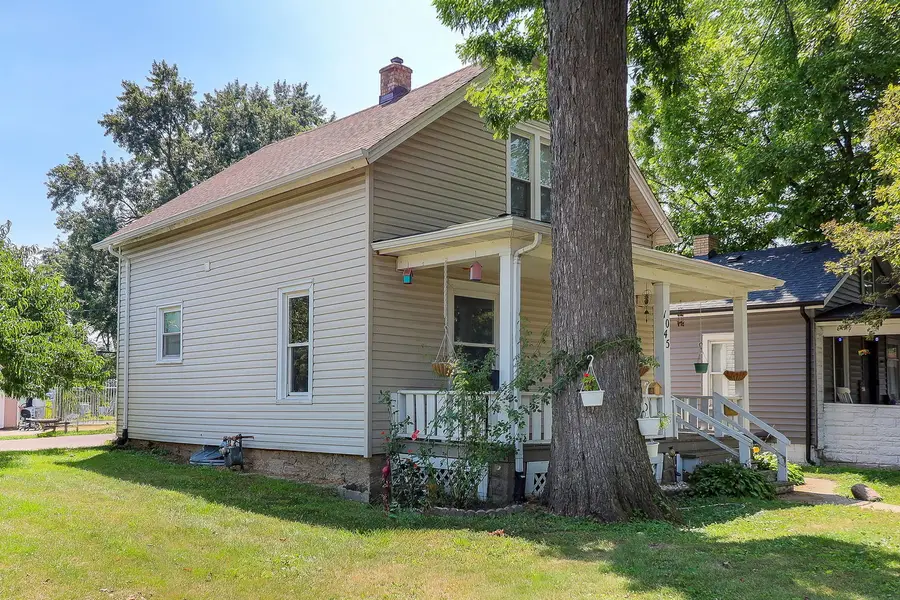 1045 Grand Boulevard, Aurora, IL 60505 - Image #2