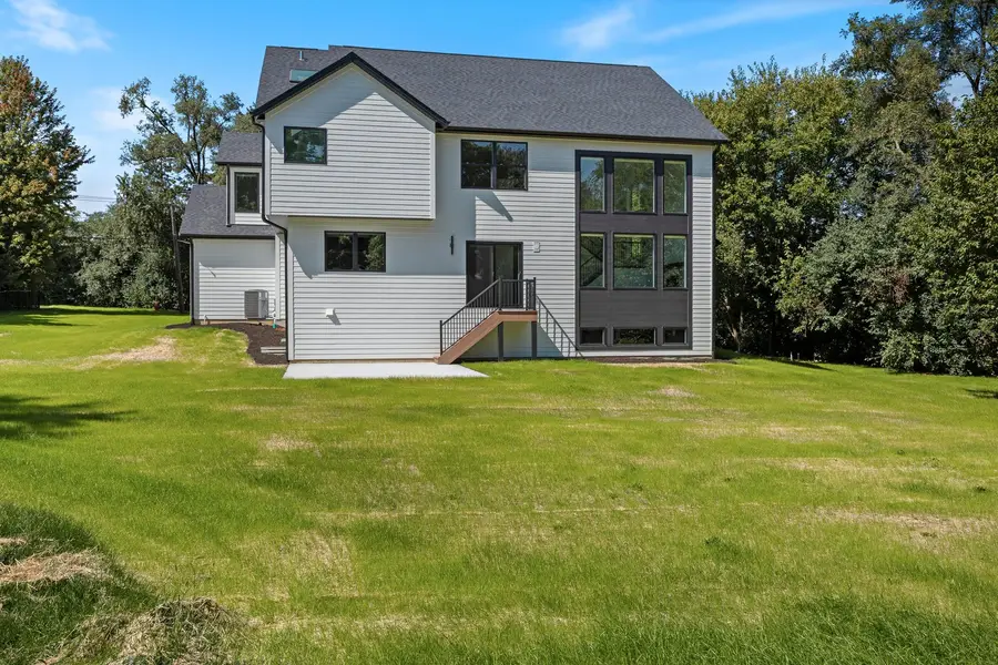 1519 Foothill Drive, Wheaton, IL 60189 - Image #3