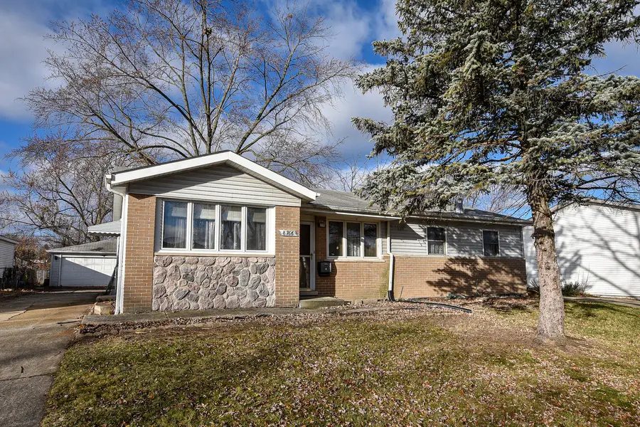 8766 S 83rd Court, Hickory Hills, IL 60457 - Image #2