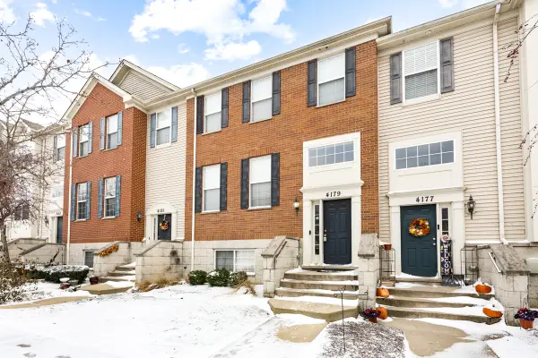 4179 Milford Lane, Aurora, IL 60504