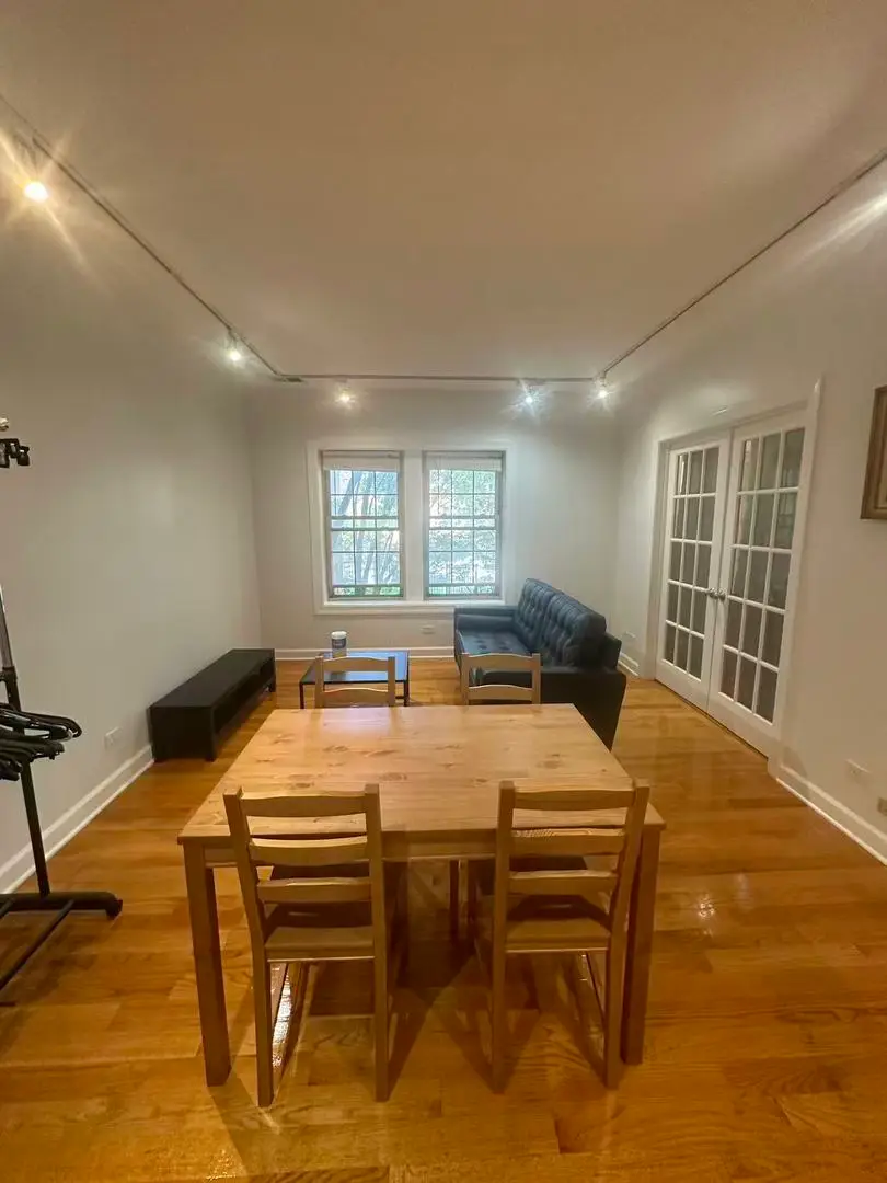 843 E 52nd Street #1, Chicago, IL 60615 - #3