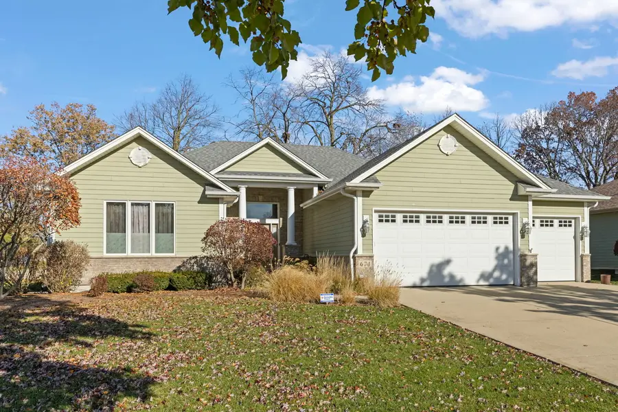 674 Friar Drive, Aurora, IL 60505 - Image #2