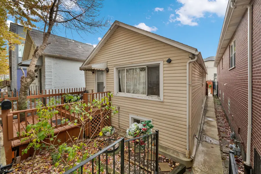 1404 W Fuller Street, Chicago, IL 60608 - Image #2