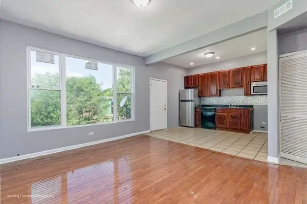 6506 S Saint Lawrence Avenue, Chicago, IL 60637 - Image #2