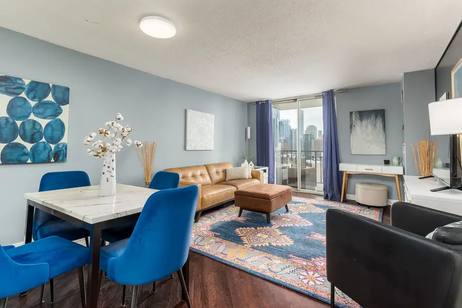 1212 N La Salle Drive #2303, Chicago, IL 60610 - Image #2