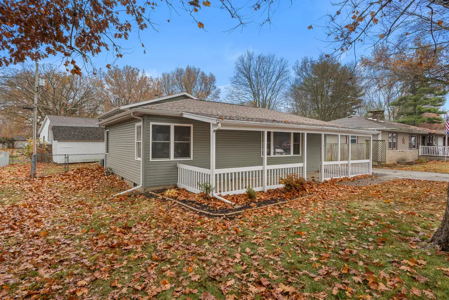 807 S Hamilton Street, Monticello, IL 61856 - Image #2
