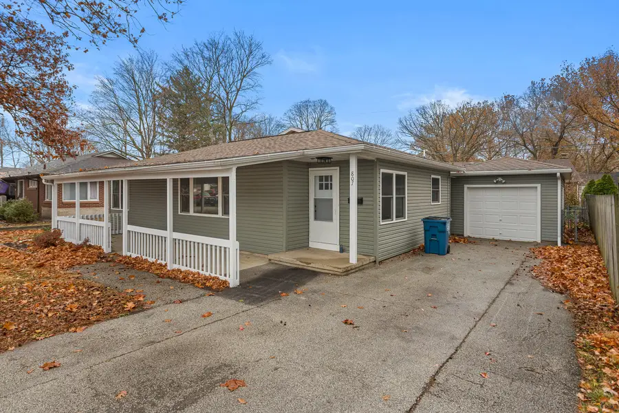 807 S Hamilton Street, Monticello, IL 61856 - Image #3
