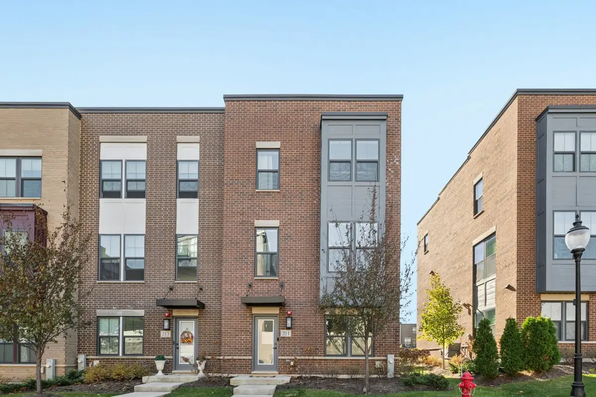 211 Dawson Drive, Mount Prospect, IL 60056 - #1