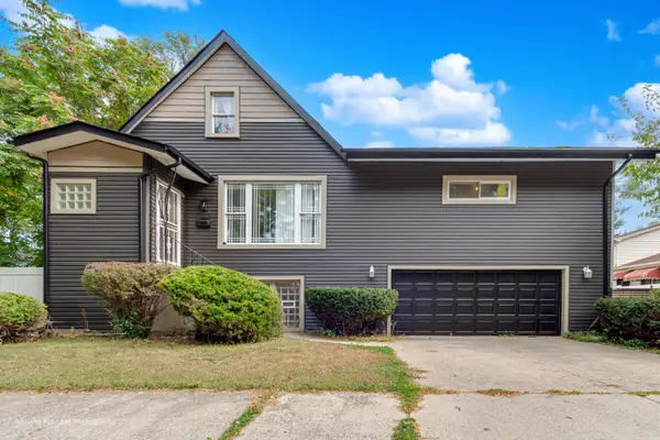 8821 S Princeton Avenue, Chicago, IL 60620