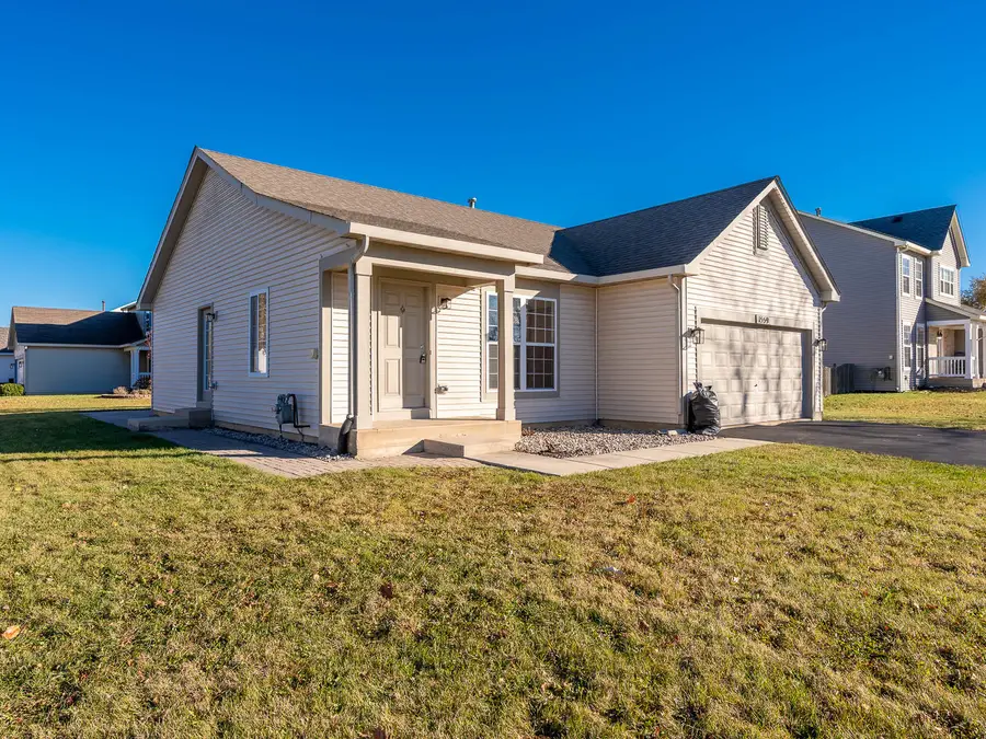 1559 Bluestem Lane, Minooka, IL 60447 - Image #2