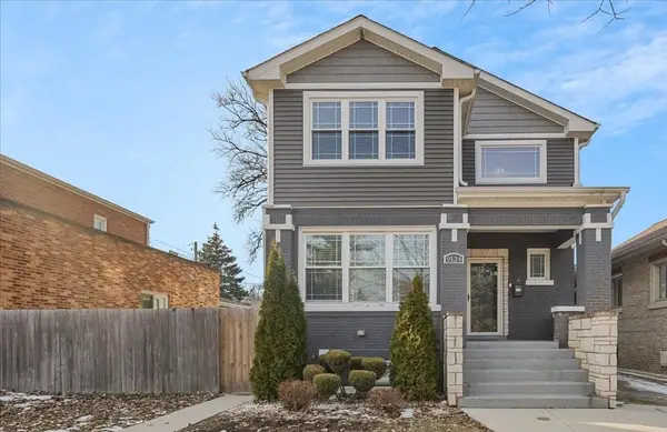 9124 S Bell Avenue, Chicago, IL 60643