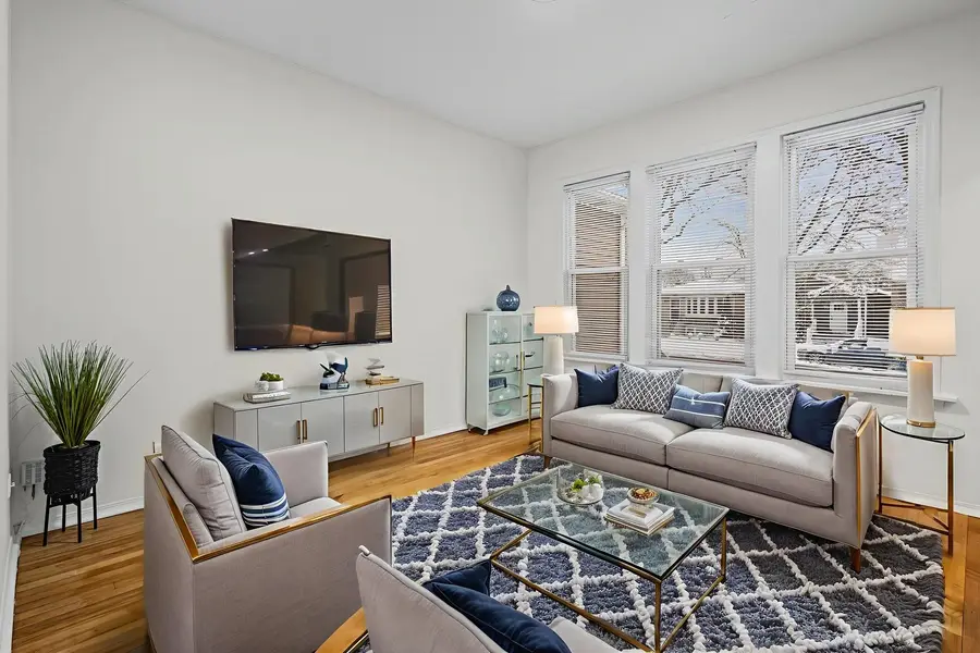 4824 W Winnemac Avenue, Chicago, IL 60630 - Image #3