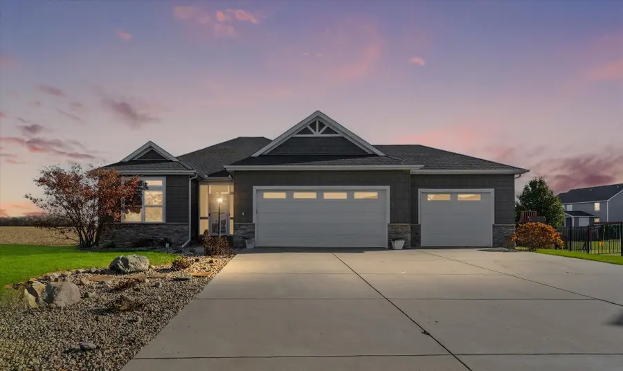 3906 Patriot Lane, Champaign, IL 61822 - #3