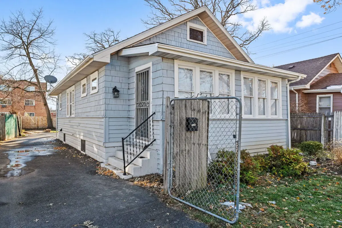 1109 Massena Avenue, Waukegan, IL 60085 - Image #1