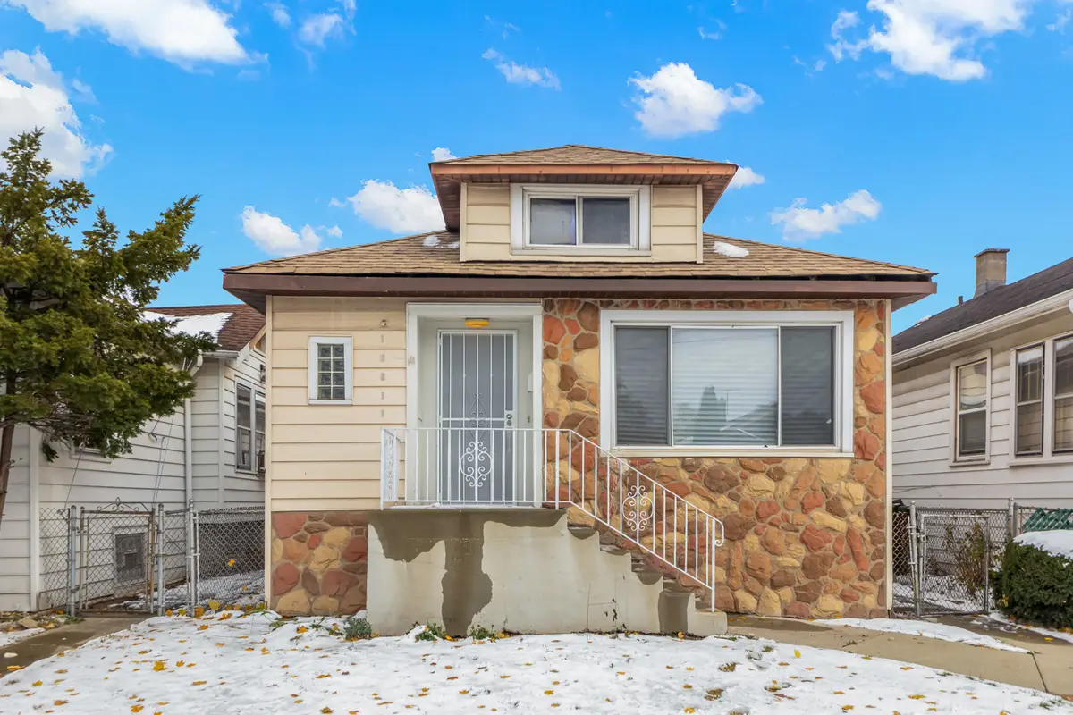 10211 S Yale Avenue, Chicago, IL 60628 - Image #1