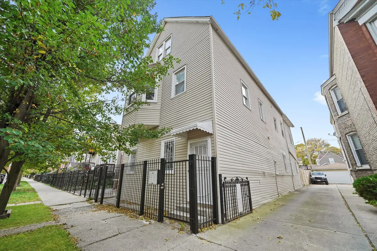 2838 S Keeler Avenue, Chicago, IL 60623 - Image #1