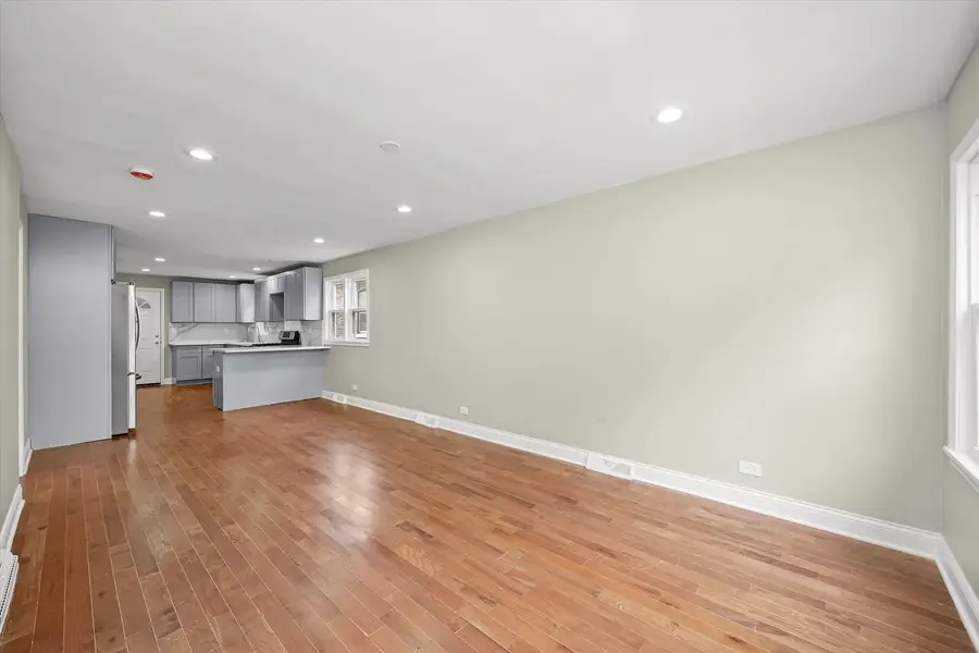 6327 S Kenneth Avenue, Chicago, IL 60629 - Image #3