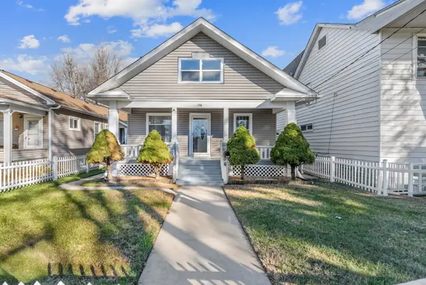 446 Seminary Avenue, Aurora, IL 60505