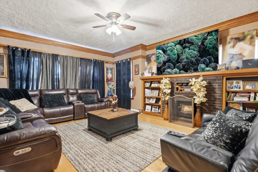 4016 W Crystal Street, Chicago, IL 60651 - Image #3