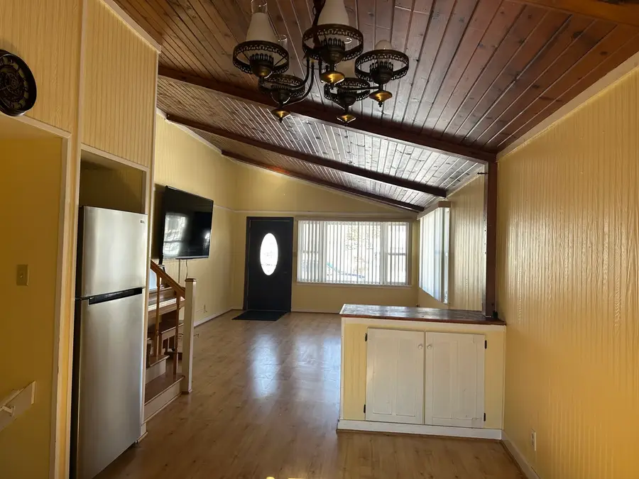 501 Apache Avenue, Carpentersville, IL 60110 - Image #3