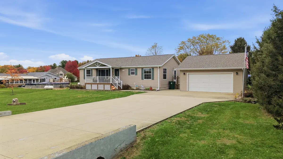 28902 Carriage Drive, Sterling, IL 61081 - #1