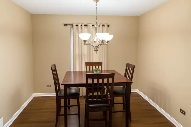 406 Juniper Drive, North Aurora, IL 60542 - Image #3