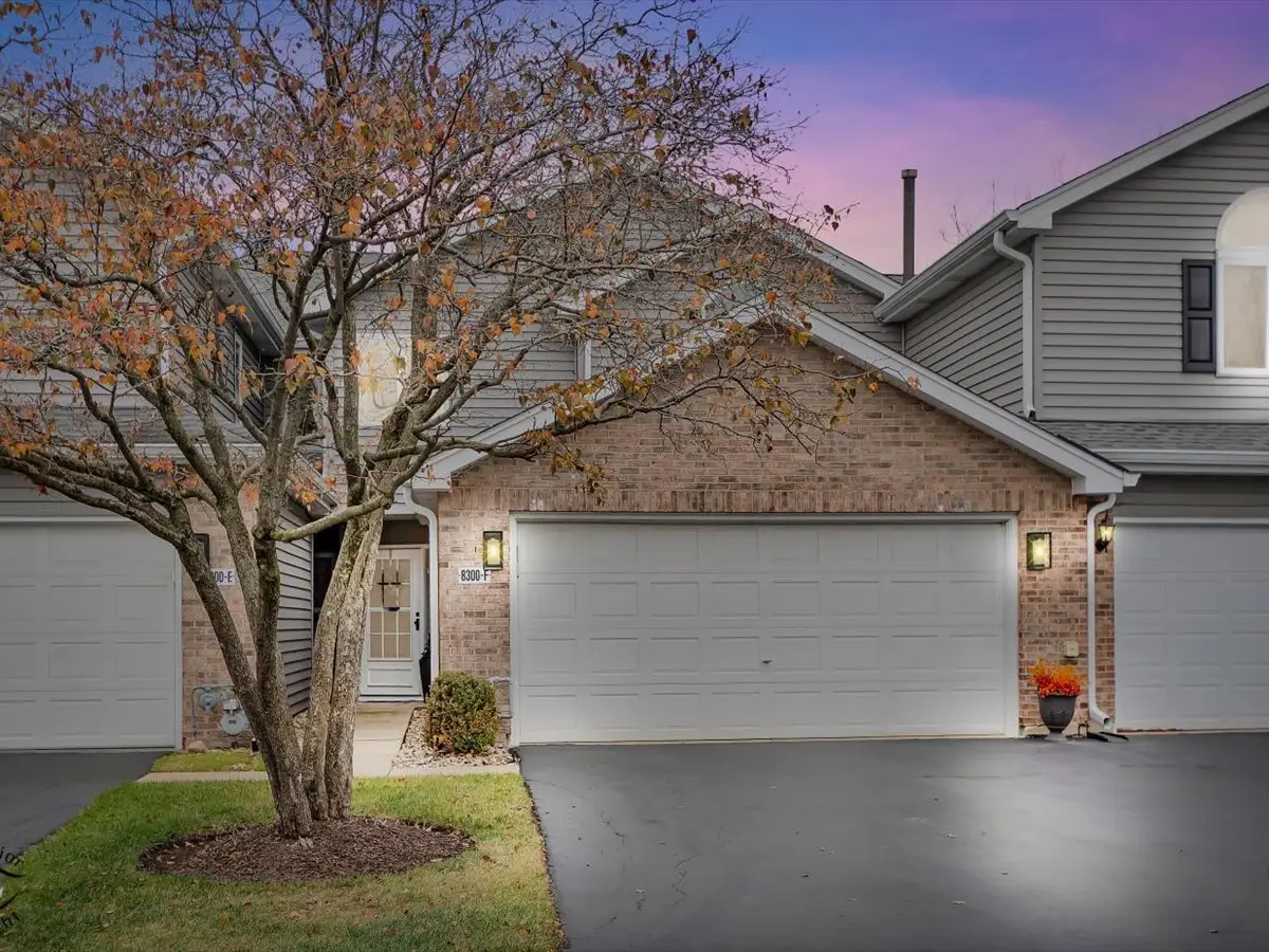 8300 Highpoint Circle #F, Darien, IL 60561 - #1