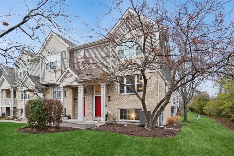 2667 Woodmere Drive, Darien, IL 60561 - Image #2