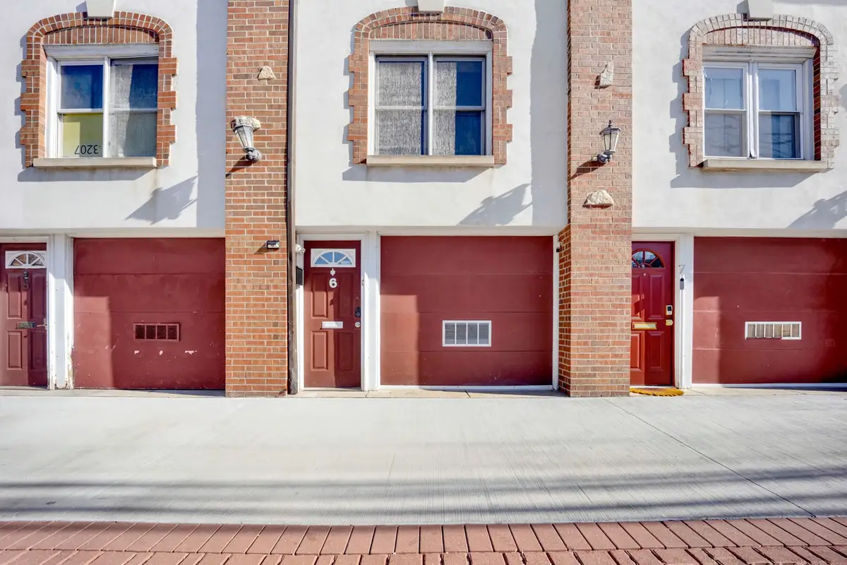 623 W Drummond Place #6, Chicago, IL 60614 - Image #1