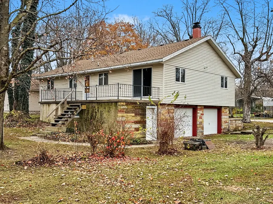 100 South Street, Woodland, IL 60974 - Image #2