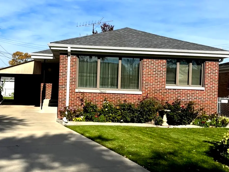 7660 W Talcott Avenue, Chicago, IL 60631 - Image #2