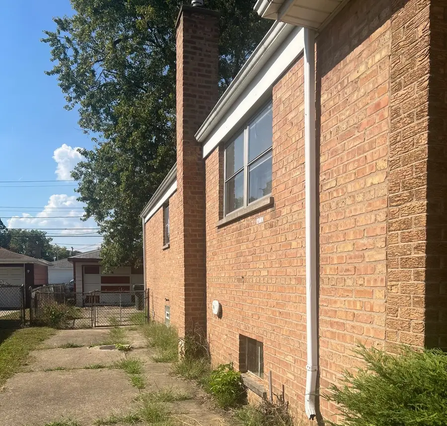 14222 S Woodlawn Avenue, Dolton, IL 60419 - Image #3