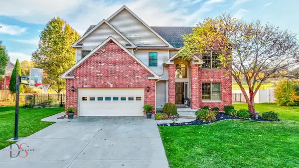 1123 Country Oak Drive, Ottawa, IL 61350