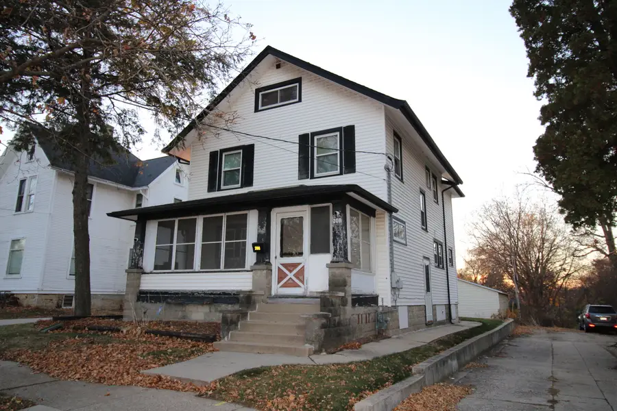 208 Summit Street, Rockford, IL 61107 - Image #2