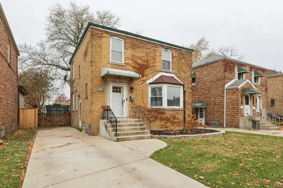 11428 S Campbell Avenue, Chicago, IL 60655 - Image #2