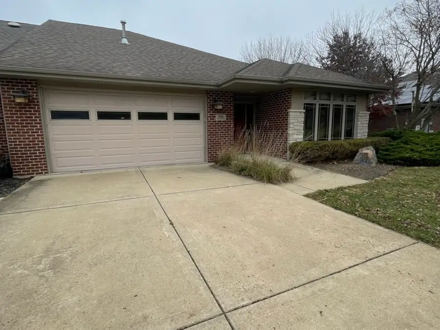104 River Run Drive, Saint Anne, IL 60964 - Image #3
