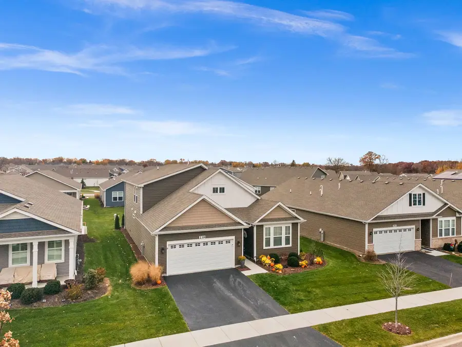 239 Durham Street, North Aurora, IL 60542 - Image #2