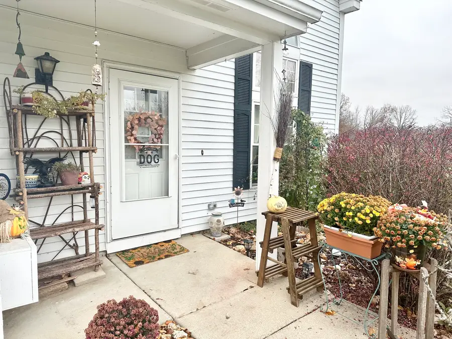 3316 Greenwich Lane, Island Lake, IL 60042 - Image #2