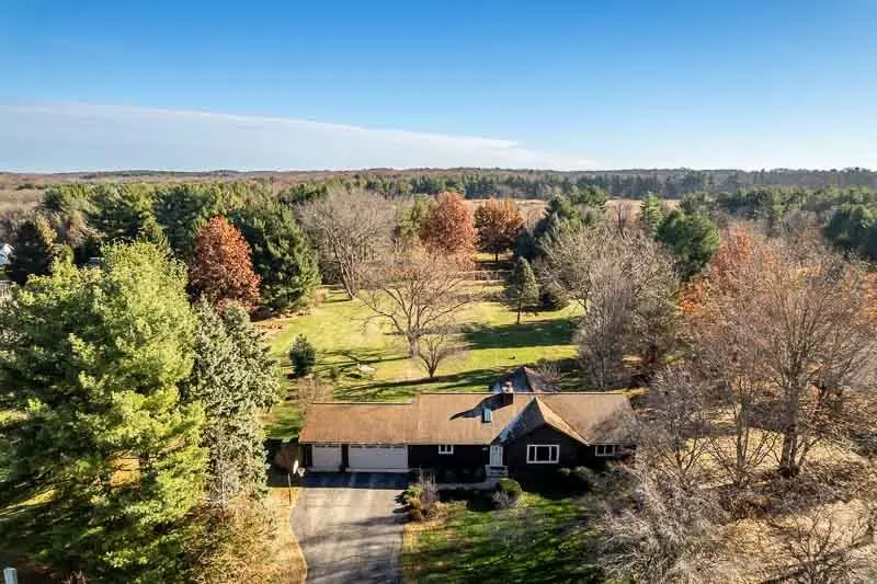 10077 Jesters Row, Roscoe, IL 61073 - Image #3