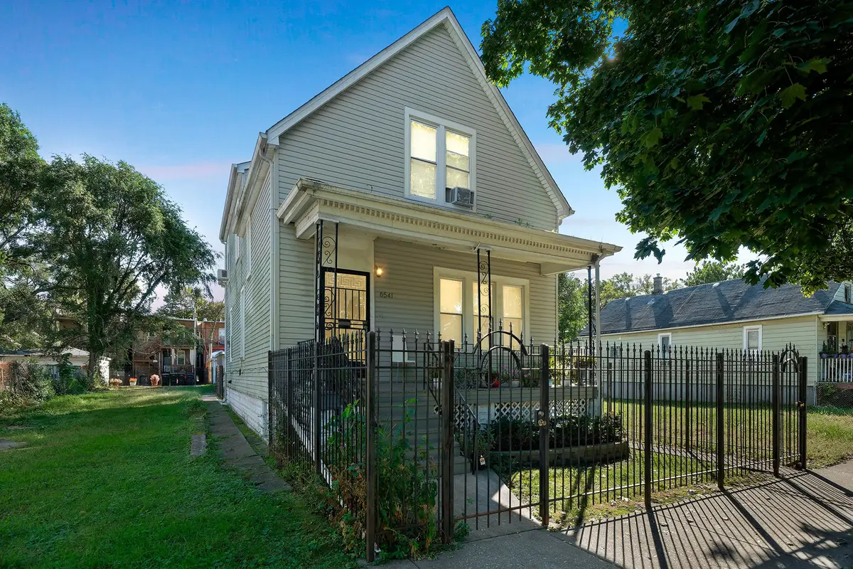 6541 S Carpenter Street, Chicago, IL 60621 - Image #1
